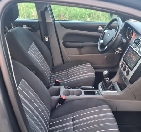Ford Focus cena 9700 przebieg: 315000, rok produkcji 2009 z Legnica małe 326